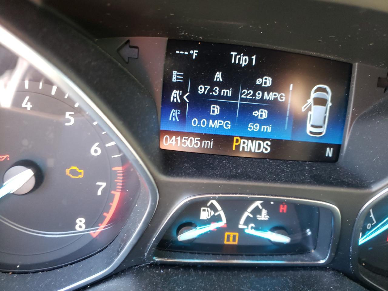 Photo 8 from auction – 2018 FORD ESCAPE SEL with VIN 1FMCU0HD7JUD15361