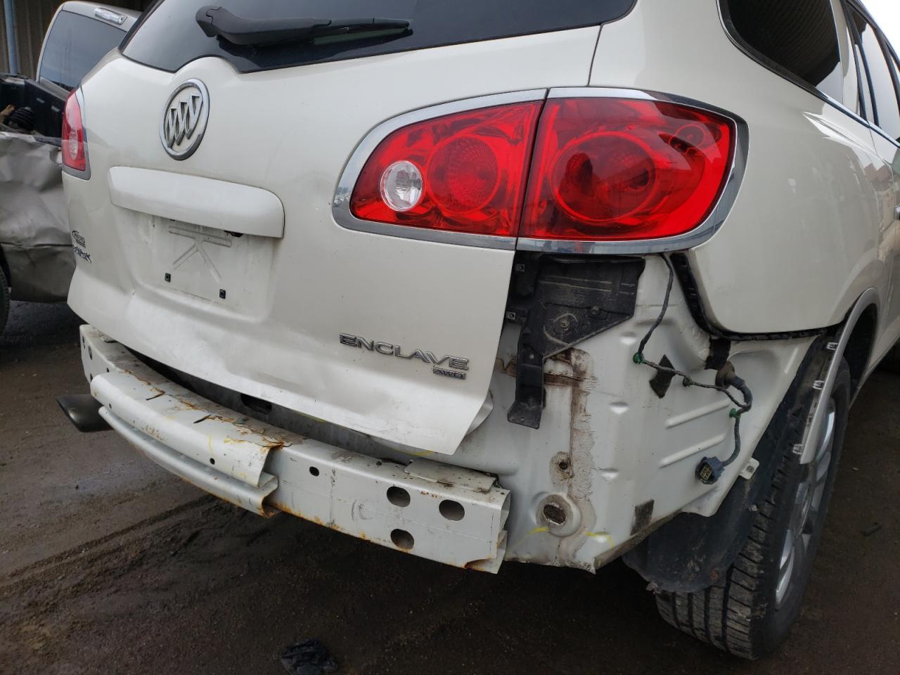 Photo 9 from auction – 2012 BUICK ENCLAVE with VIN 5GAKVCED4CJ315939