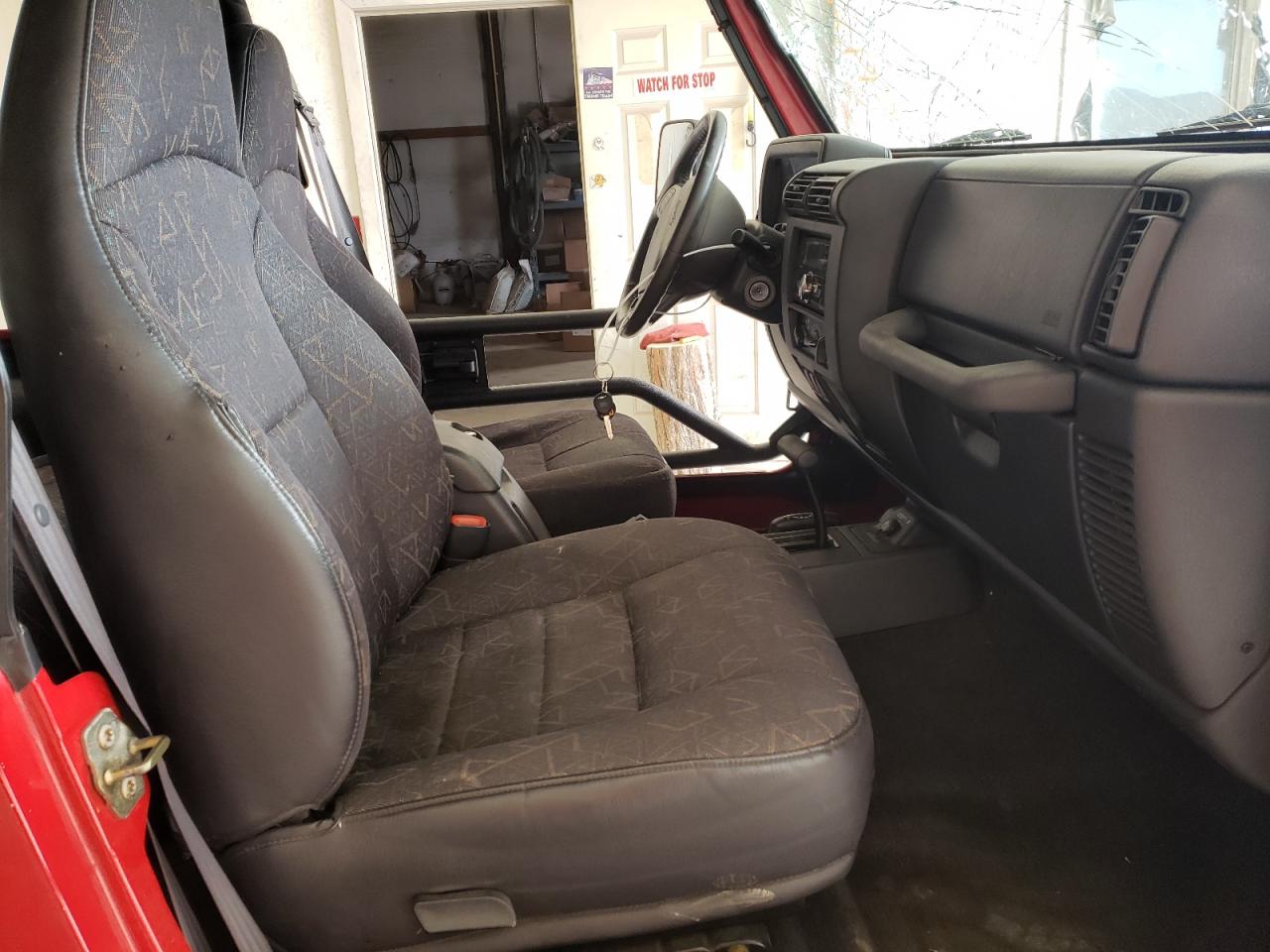 Photo 5 from auction – 2002 JEEP WRANGLER / with VIN 1J4FA49S32P714910