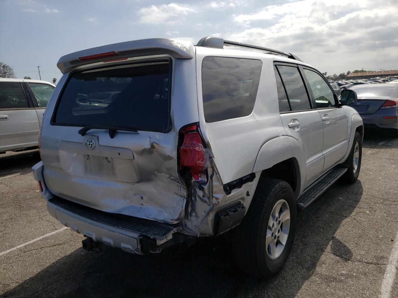 Photo 4 from auction – 2005 TOYOTA 4RUNNER SR with VIN JTEZU14R550049773