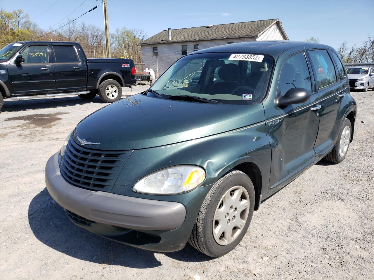 Photo 2 from auction – 2001 CHRYSLER PT CRUISER with VIN 3C8FY4BB41T577111