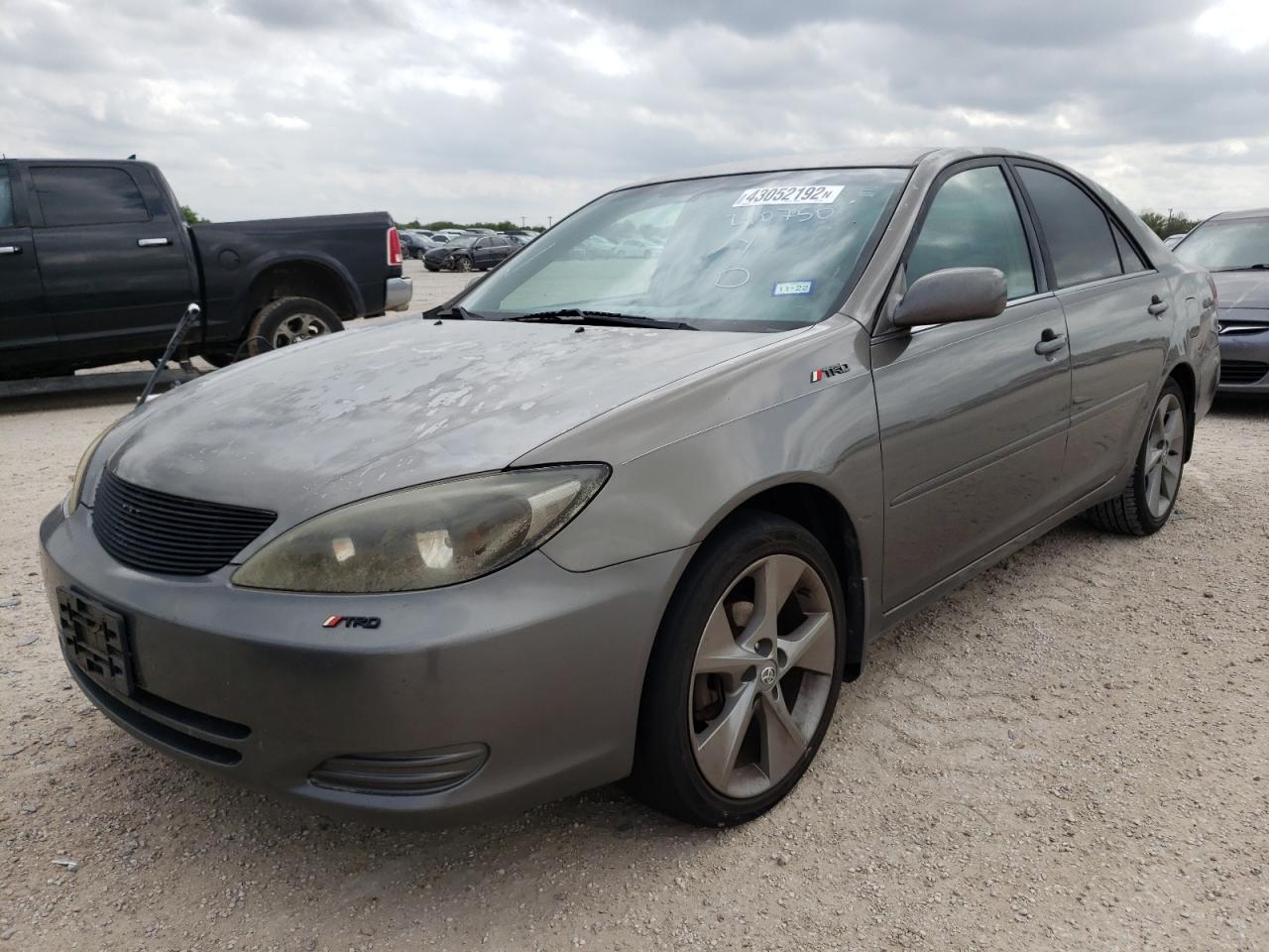 Photo 9 from auction – 2002 TOYOTA CAMRY LE with VIN 4T1BE32K72U582955