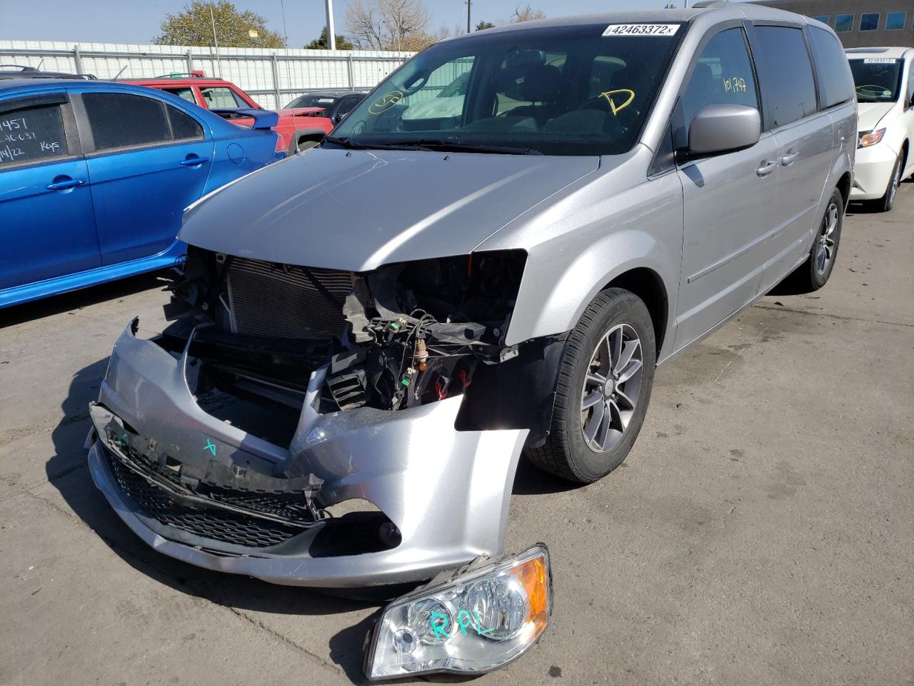 Photo 2 from auction – 2017 DODGE GRAND CARA with VIN 2C4RDGCG6HR719557