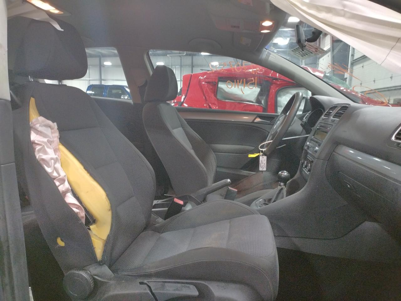 Photo 5 from auction – 2011 VOLKSWAGEN GOLF with VIN WVWAA7AJ2BW216787