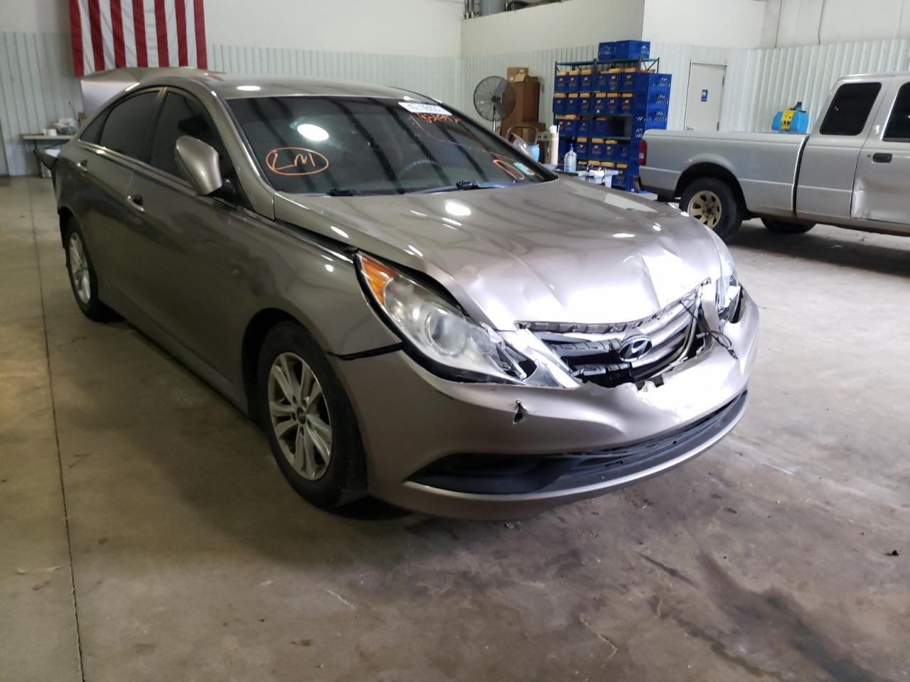 HYUNDAI SONATA GLS 2014 with VIN 5NPEB4AC4EH831592 - Photo from auction