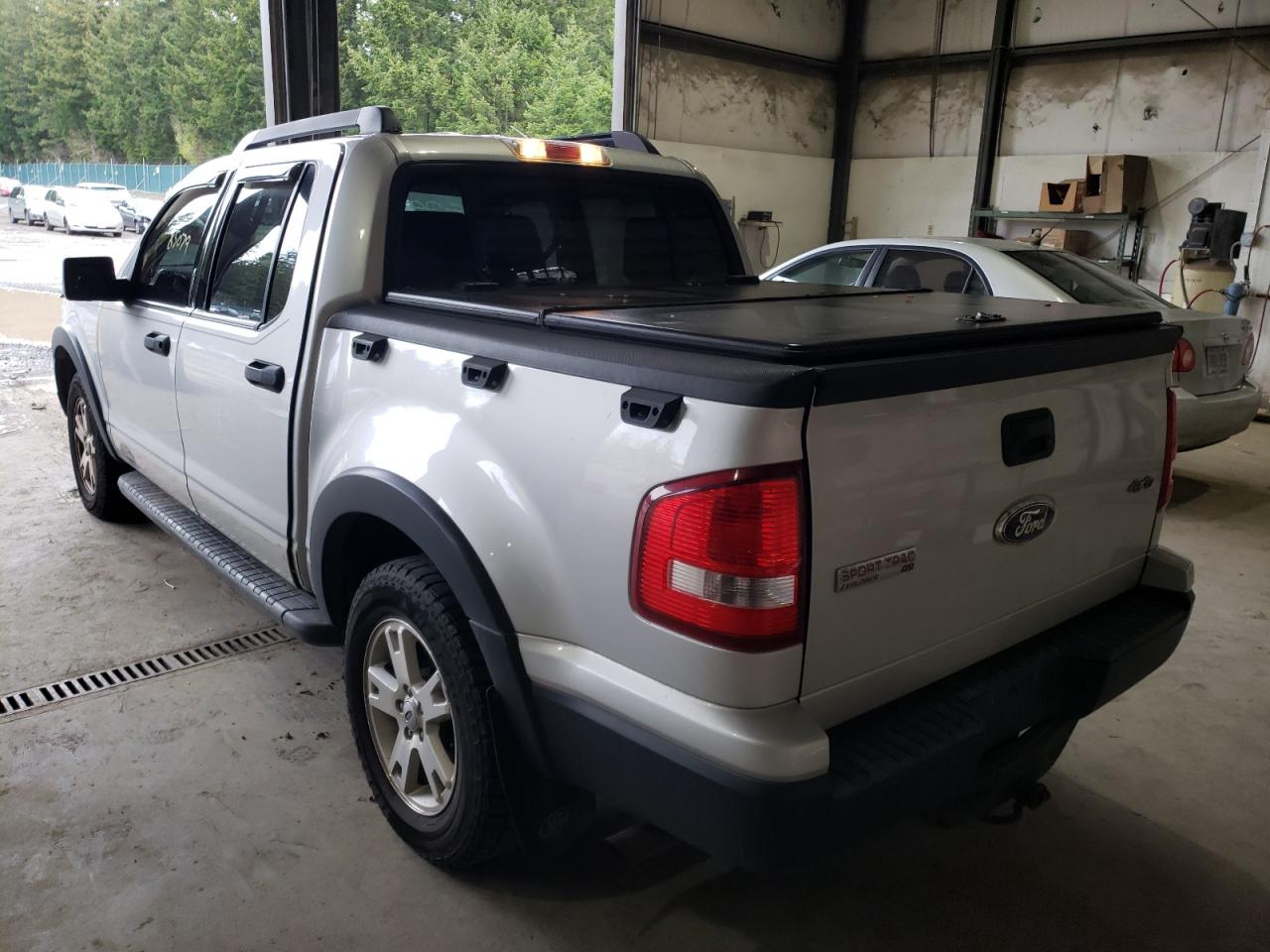 Photo 3 from auction – 2010 FORD EXPLORER S with VIN 1FMEU5B8XAUA61596