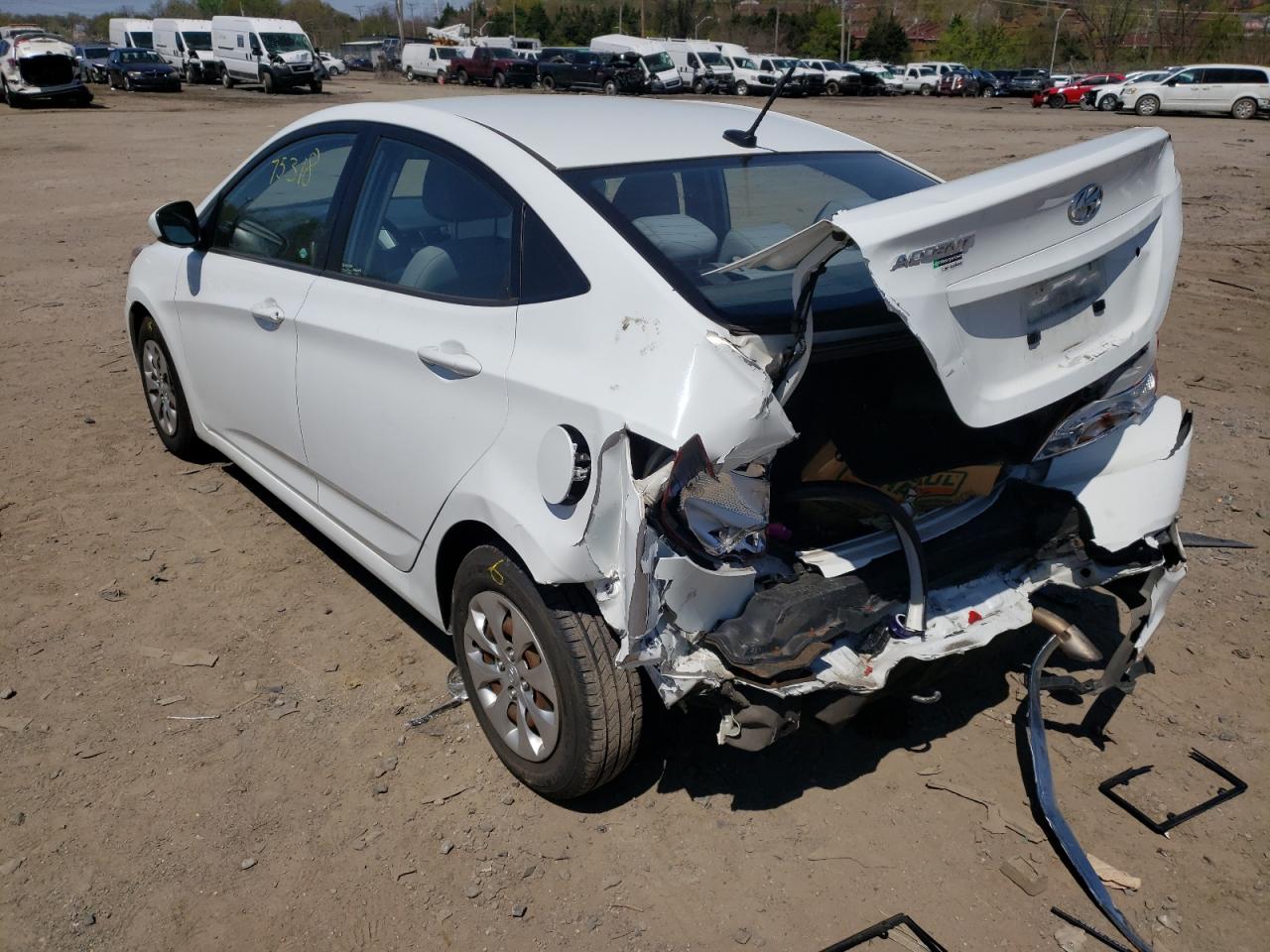 Photo 3 from auction – 2016 HYUNDAI ACCENT SE with VIN KMHCT4AE7GU978063