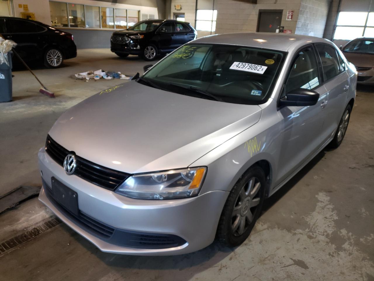 Photo 2 from auction – 2012 VOLKSWAGEN JETTA with VIN 3VW2K7AJ3CM370165
