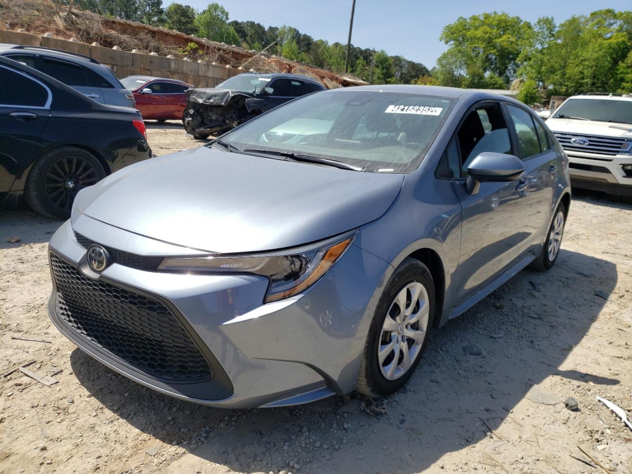 Photo 2 from auction – 2021 TOYOTA COROLLA LE with VIN 5YFEPMAE4MP232583