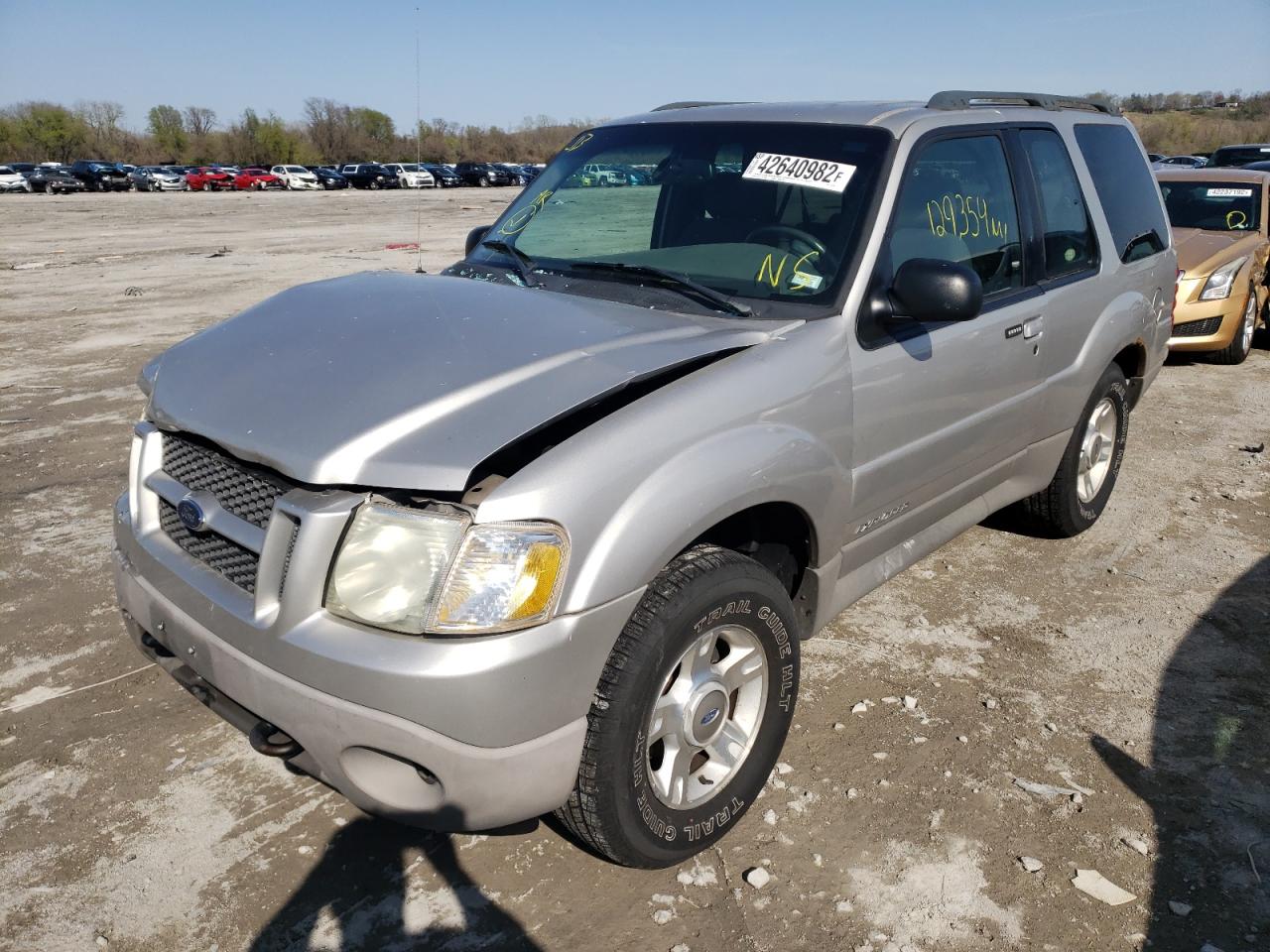 Photo 2 from auction – 2002 FORD EXPLORER S with VIN 1FMZU70E42UC93280