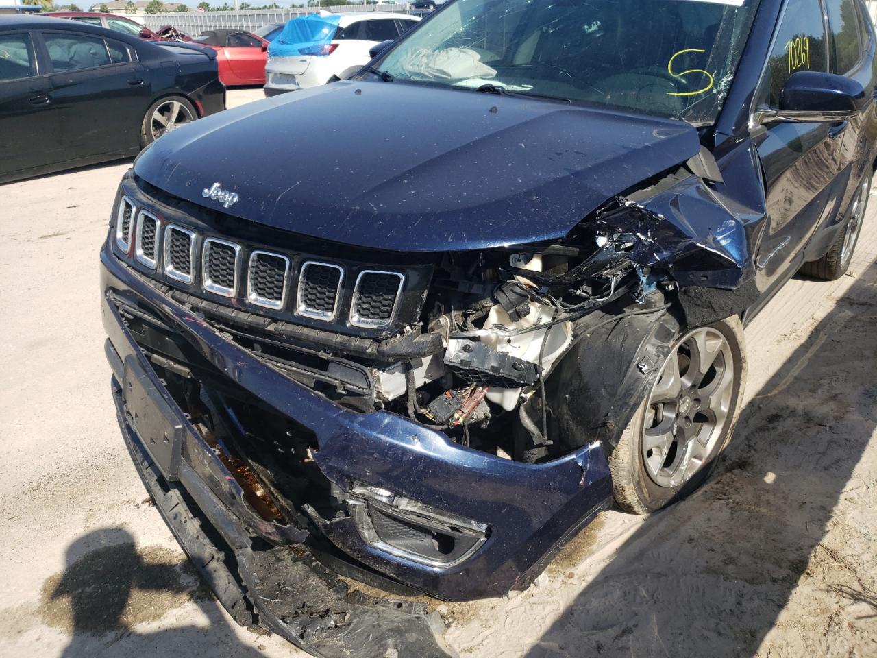Photo 9 from auction – 2019 JEEP COMPASS LI with VIN 3C4NJDCB8KT747584