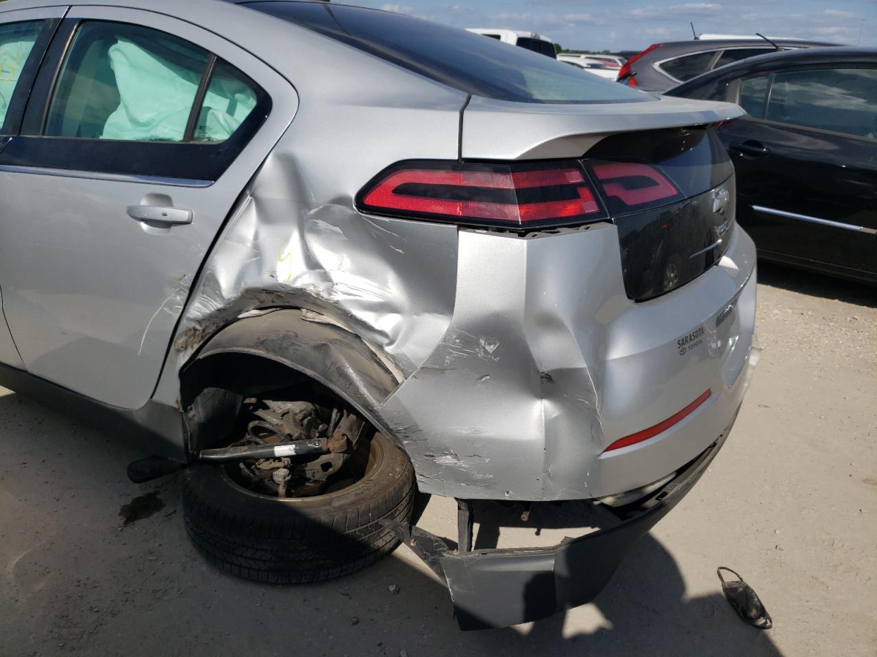 Photo 9 from auction – 2012 CHEVROLET VOLT with VIN 1G1RA6E4XCU105301