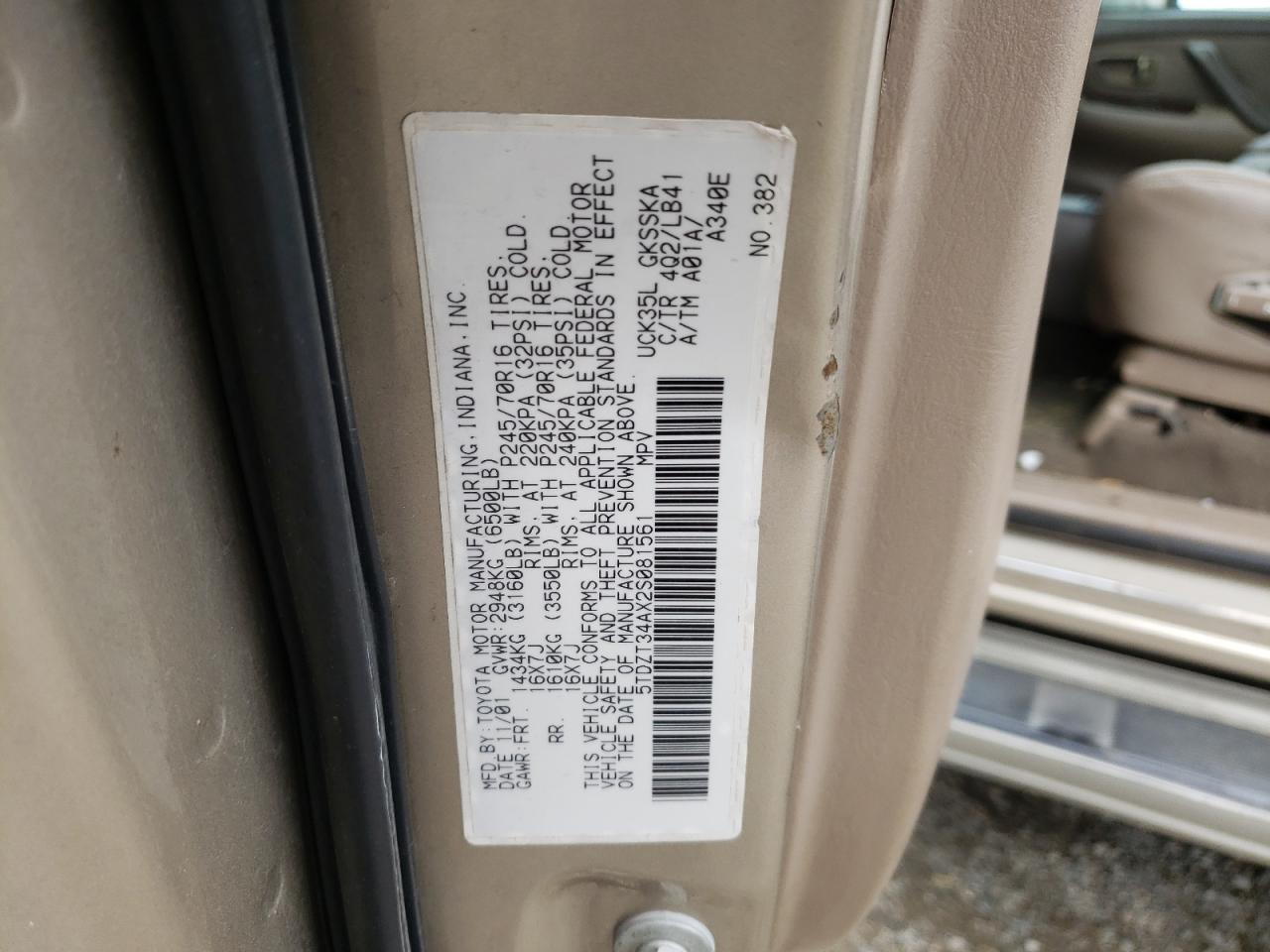 صورة رقم 10 من المزاد - 2002 TOYOTA SEQUOIA مع VIN 5TDZT34AX2S081561