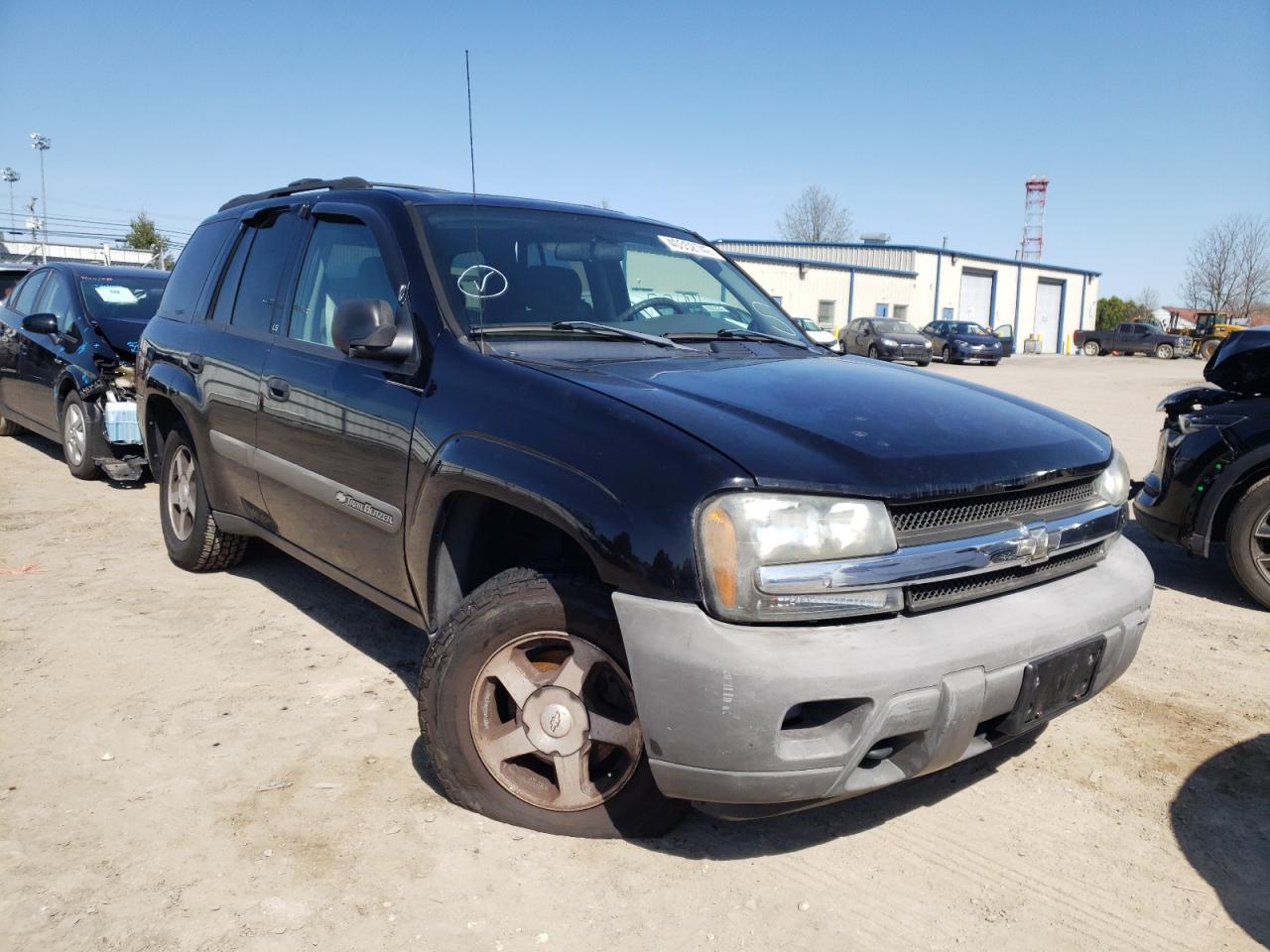 CHEVROLET TRAILBLAZE 2004 with VIN 1GNDT13S442374947 - Photo from auction