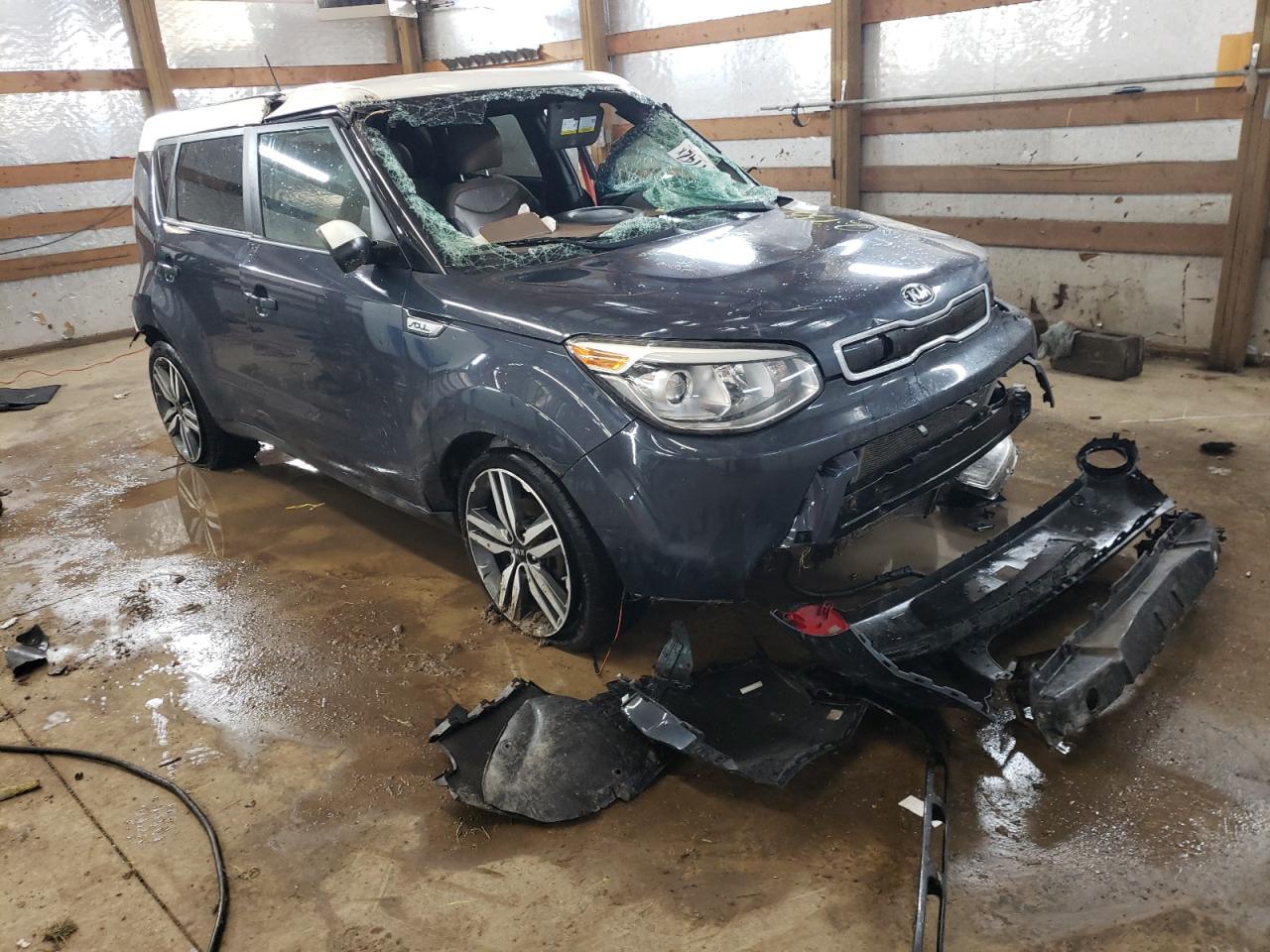 KIA SOUL + 2016 z numerem VIN KNDJP3A50G7275610 - Zdjęcie z aukcji