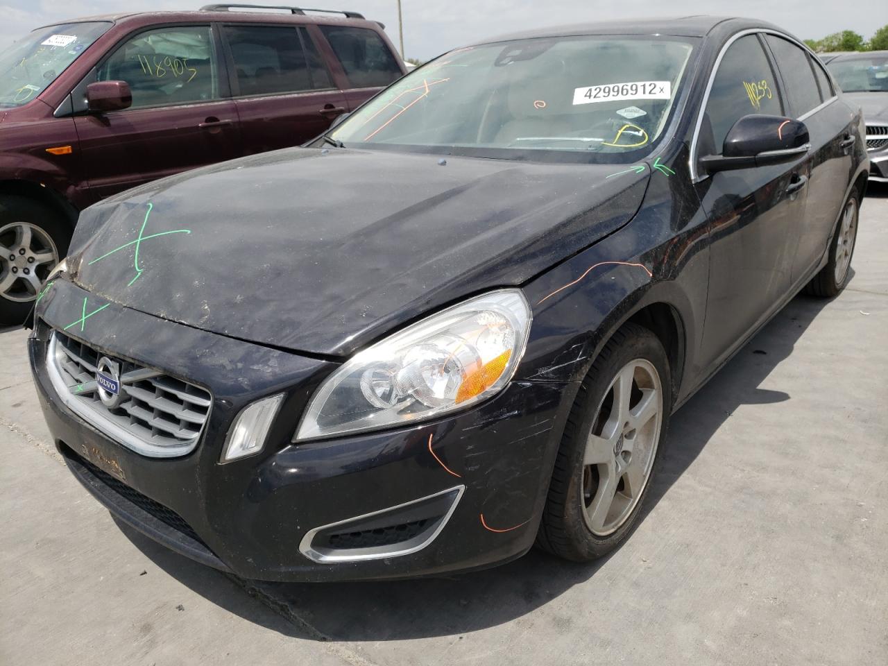 Photo 2 from auction – 2012 VOLVO S60 T5 with VIN YV1622FS2C2026045