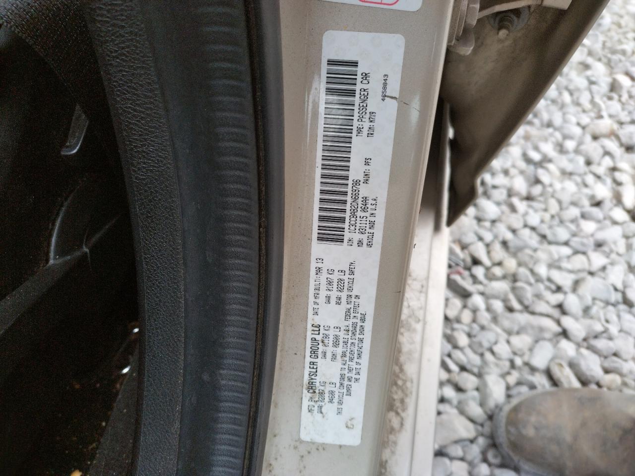 Photo 10 from auction – 2013 CHRYSLER 200 LX with VIN 1C3CCBAB2DN669786