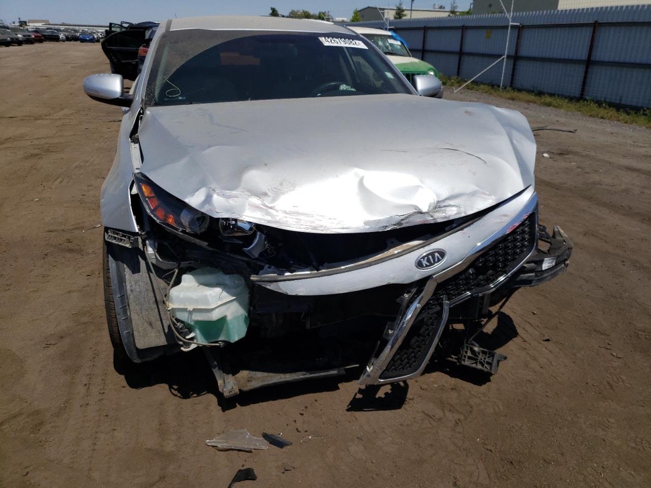 Photo 9 from auction – 2011 KIA OPTIMA LX with VIN KNAGM4A76B5117686