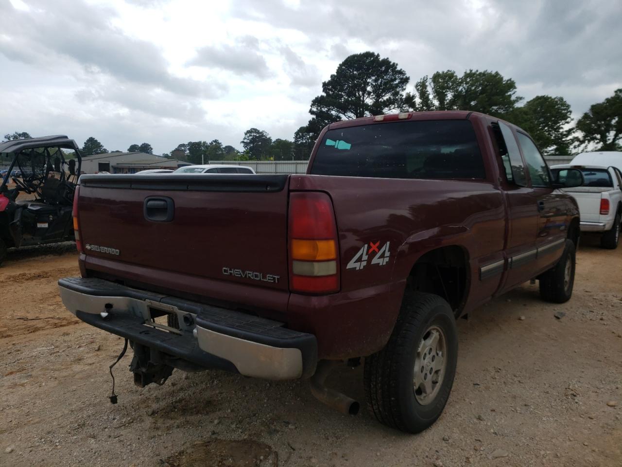 Photo 4 from auction – 2000 CHEVROLET SILVERADO with VIN 1GCEK19T1YE405690