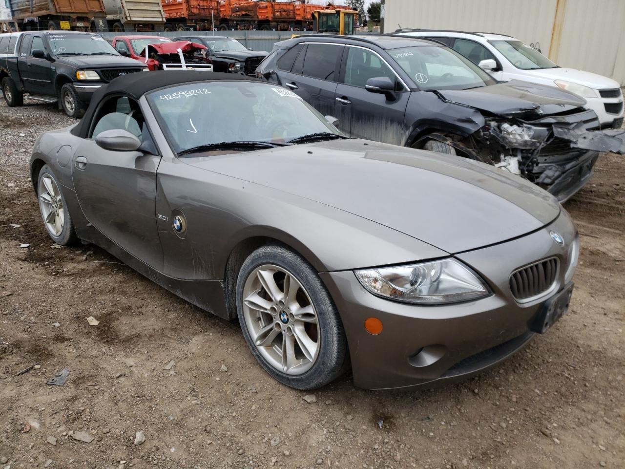 BMW Z4 3.0 2005 with VIN 4USBT53515LU11413 - Photo from auction