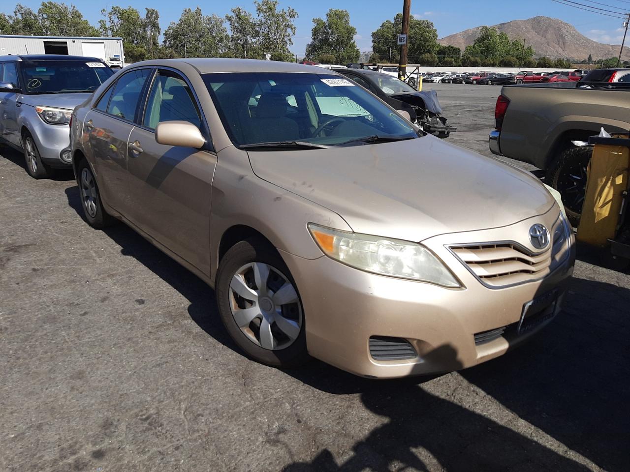 TOYOTA CAMRY BASE 2010 with VIN 4T4BF3EK3AR008897 - Photo from auction