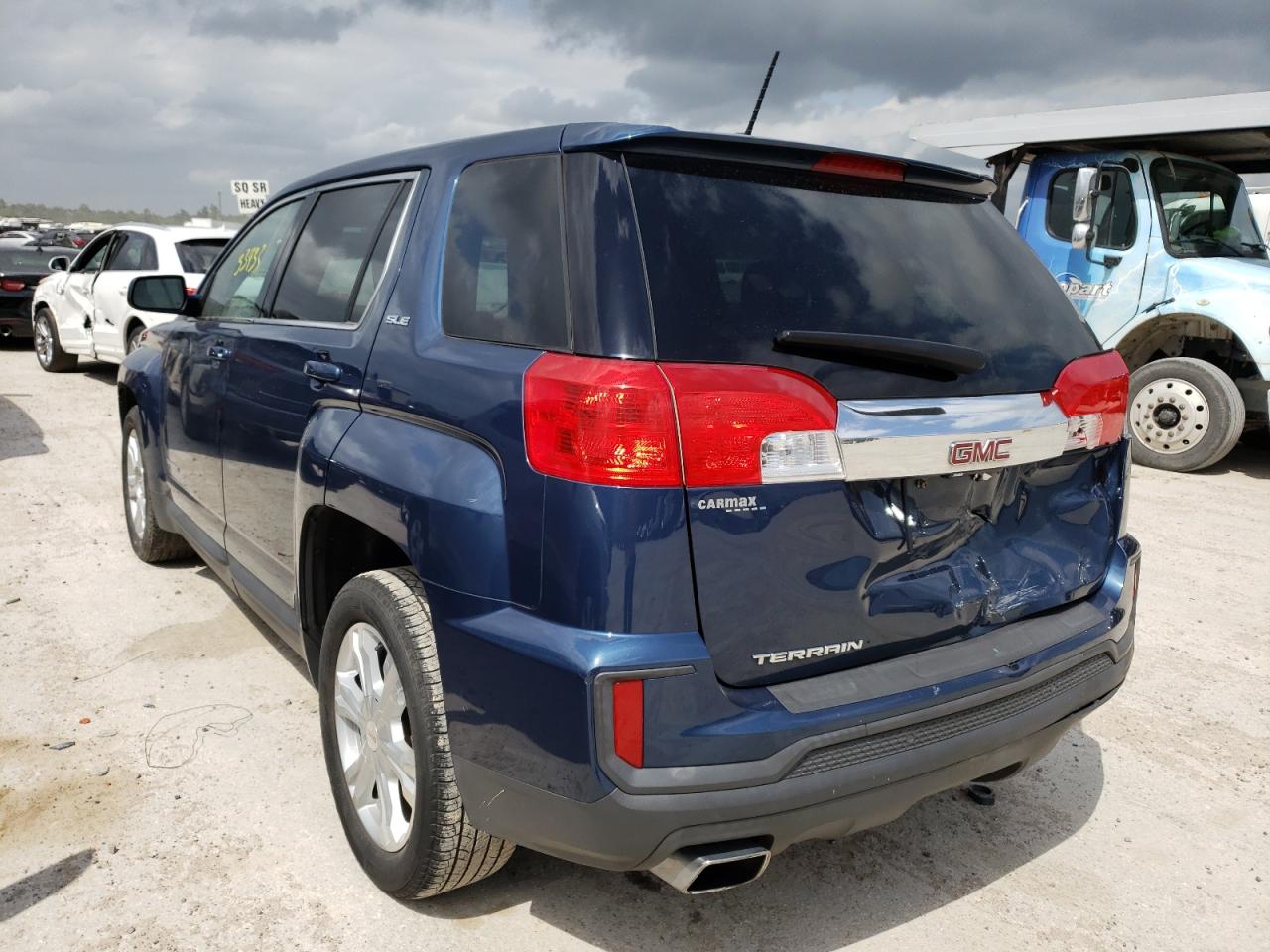 Photo 3 from auction – 2017 GMC TERRAIN SL with VIN 2GKALMEK5H6108523