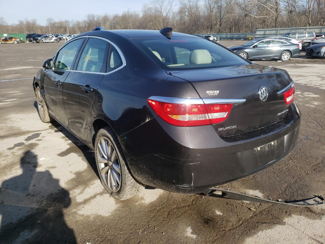 Photo 3 from auction – 2015 BUICK VERANO with VIN 1G4PP5SK7F4217984