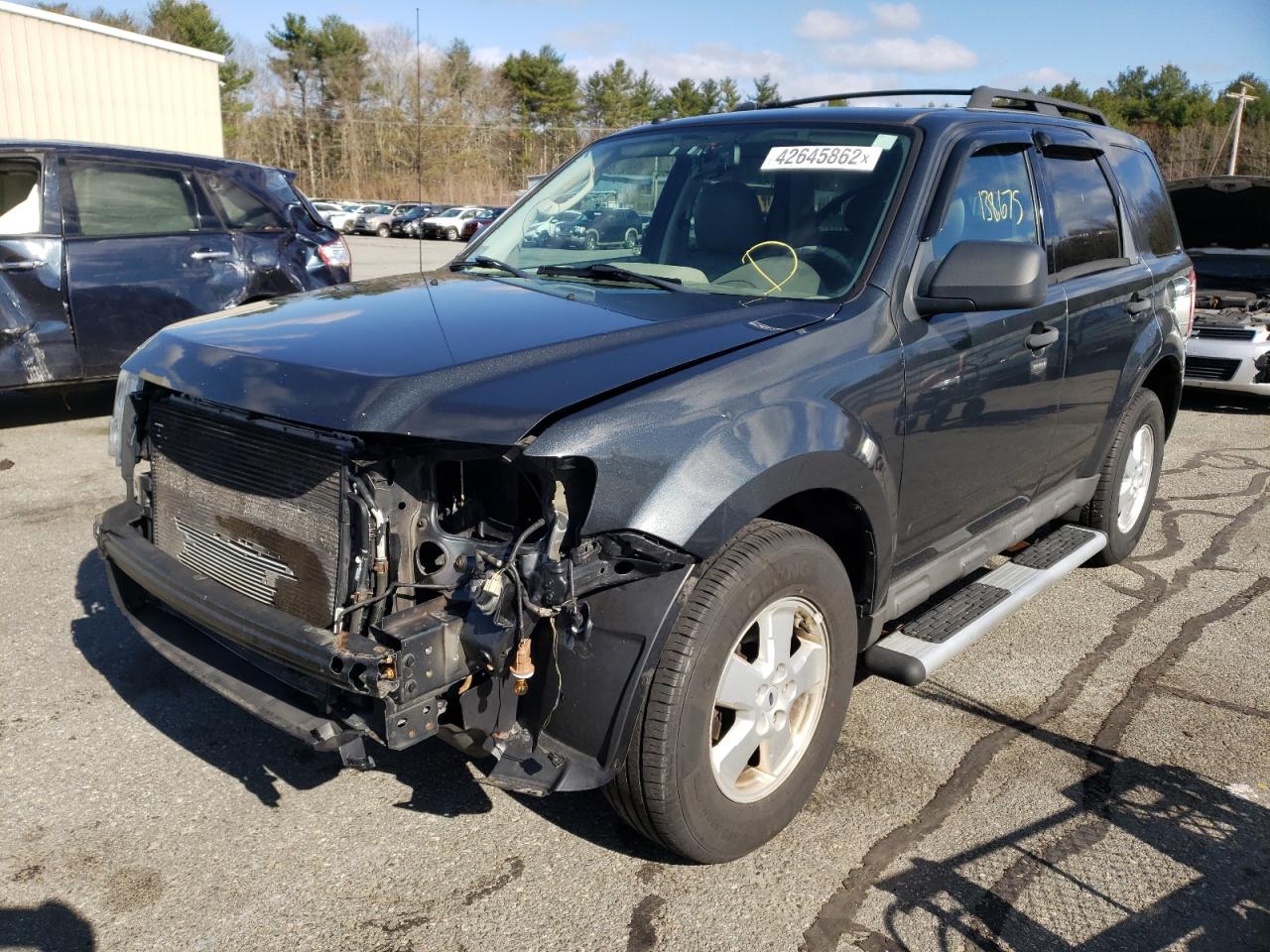 Photo 2 from auction – 2009 FORD ESCAPE XLT with VIN 1FMCU03G79KA94031