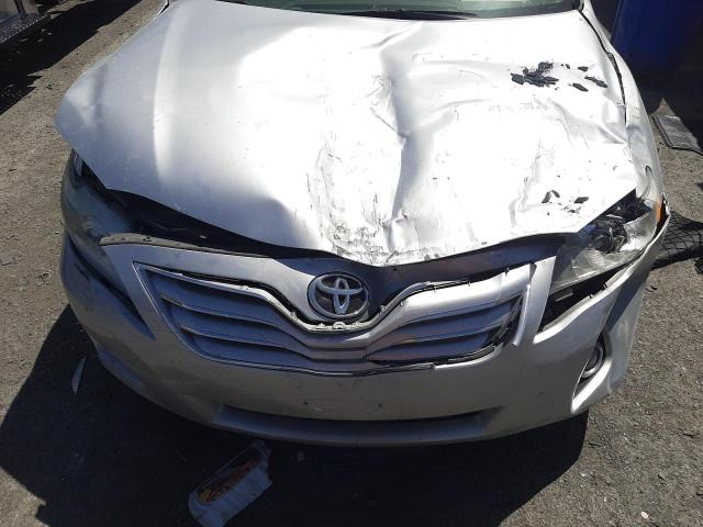 Photo 7 from auction – 2011 TOYOTA CAMRY with VIN 4T1BK3EKXBU614401
