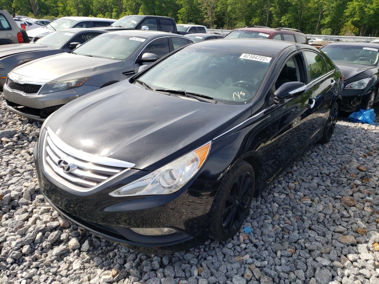 Photo 2 from auction – 2014 HYUNDAI SONATA SE with VIN 5NPEC4AC1EH880892