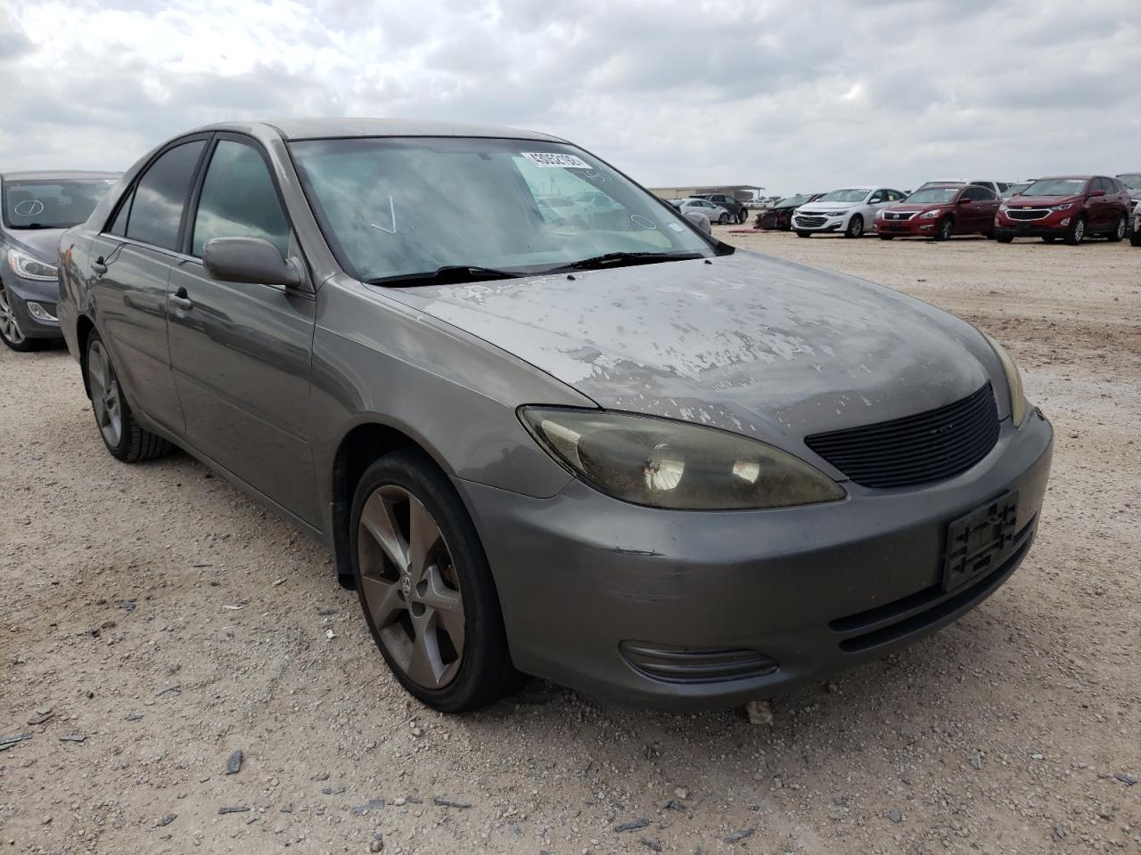 Photo 1 from auction – 2002 TOYOTA CAMRY LE with VIN 4T1BE32K72U582955