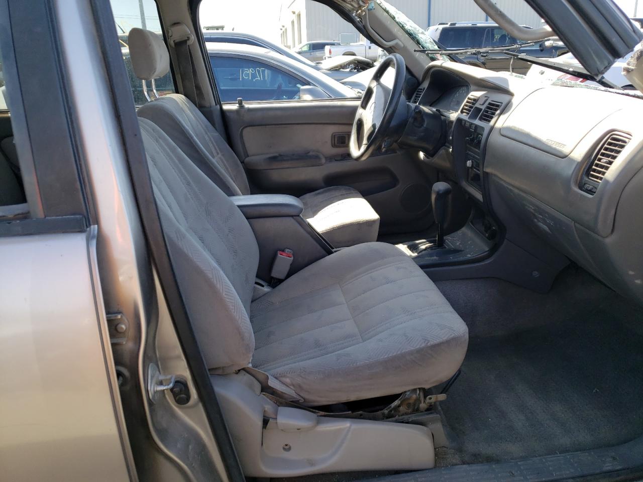 Photo 5 from auction – 2002 TOYOTA 4RUNNER SR with VIN JT3GN86R220240064
