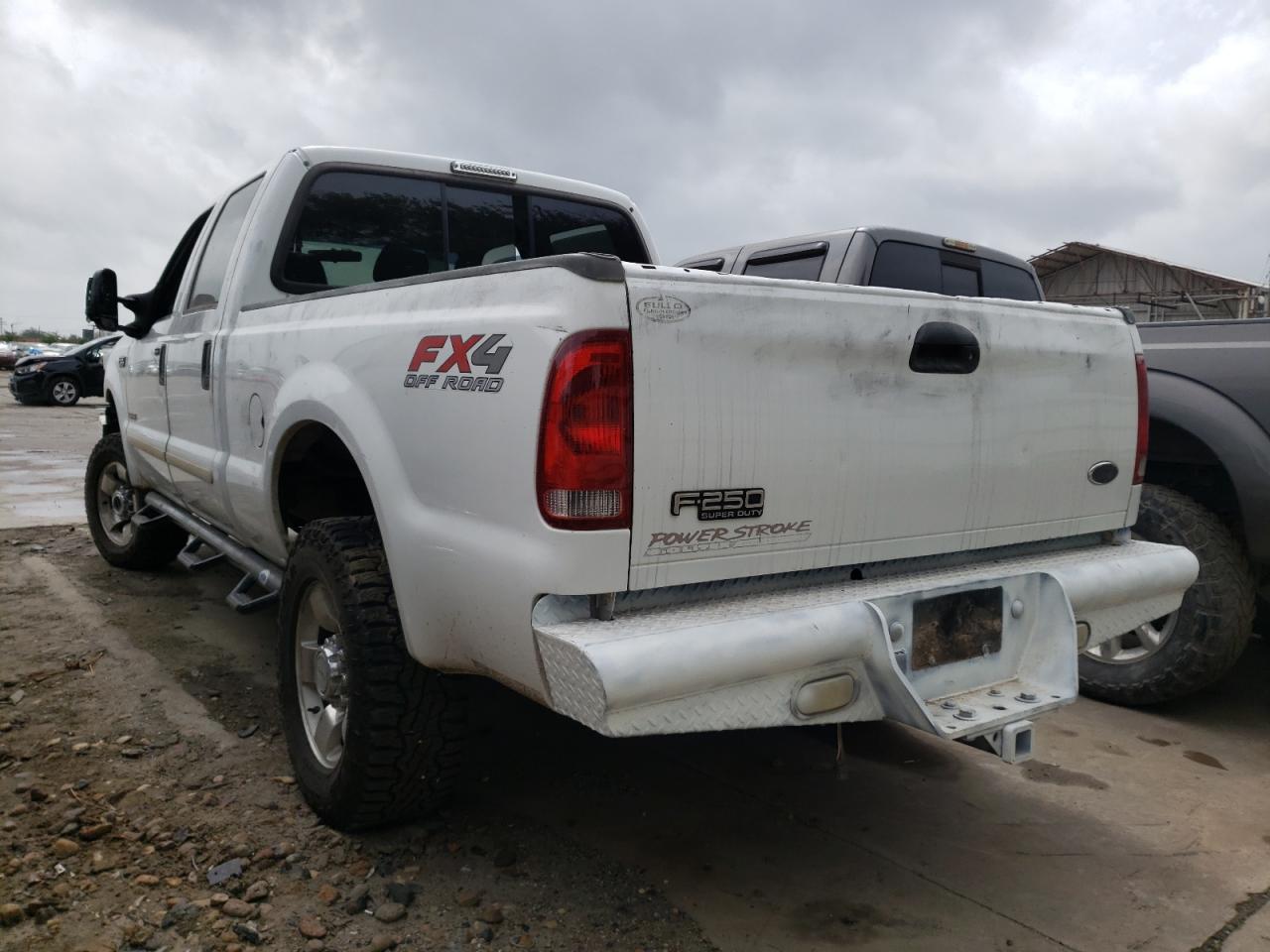 Photo 3 from auction – 2004 FORD F250 SUPER with VIN 1FTNW21P64EE03257