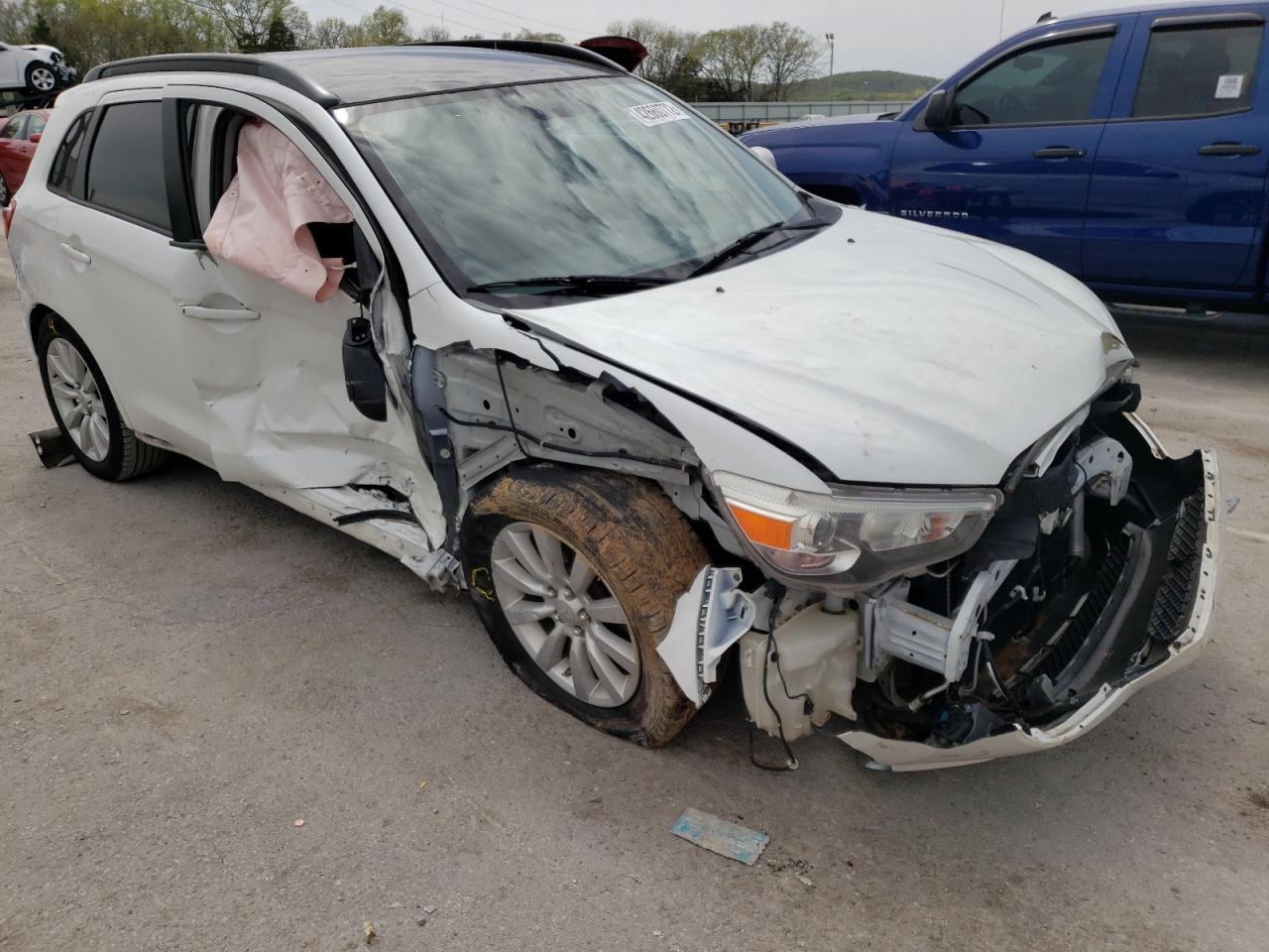 Photo 9 from auction – 2011 MITSUBISHI OUTLANDER with VIN JA4AR4AU7BZ010083