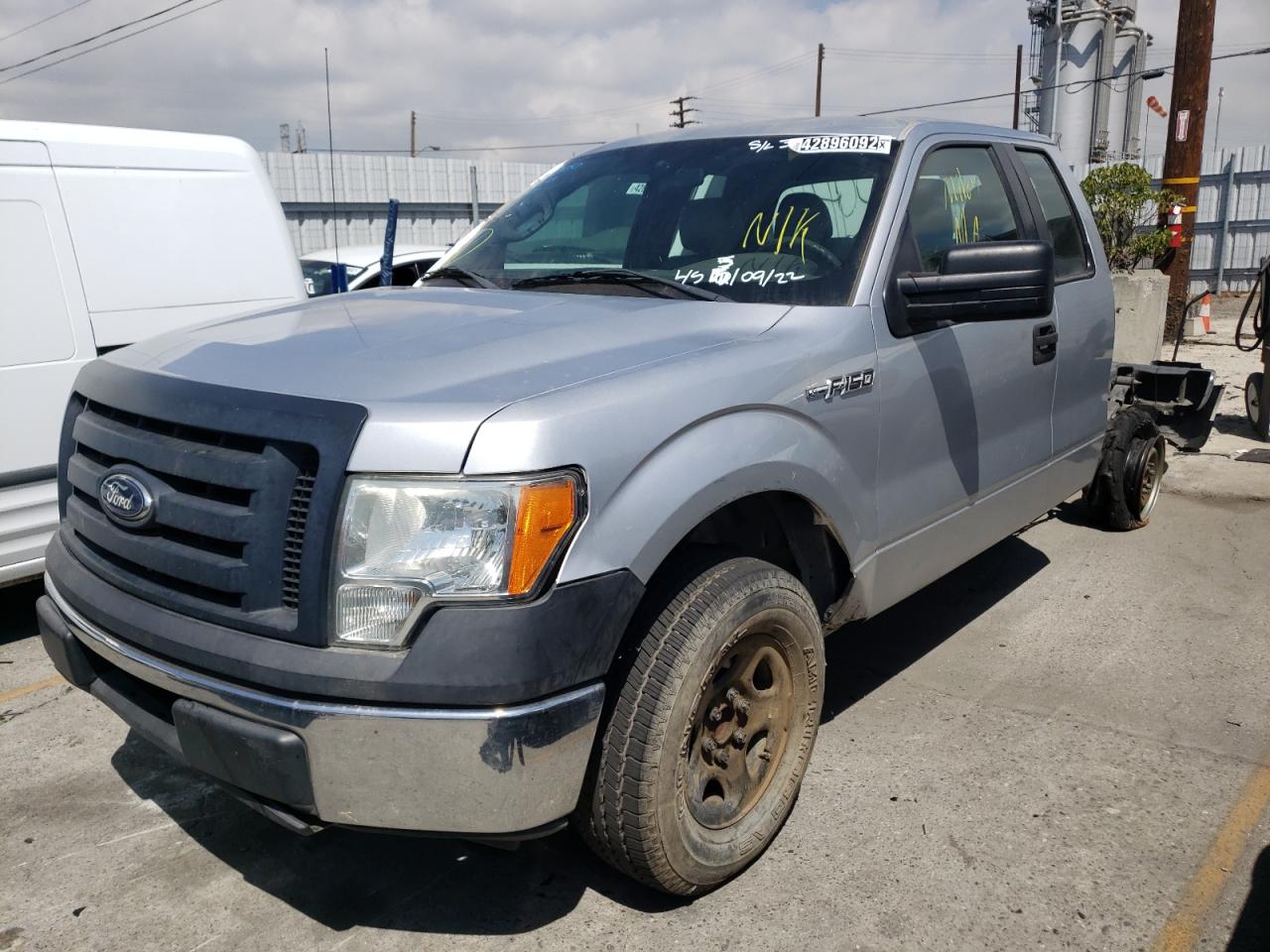 Photo 2 from auction – 2012 FORD F150 SUPER with VIN 1FTEX1CM6CFB56468