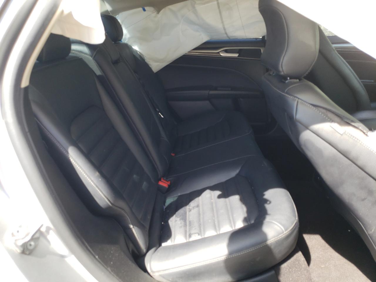 Photo 6 from auction – 2019 FORD FUSION SEL with VIN 3FA6P0CD0KR252764
