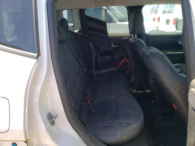 Photo 6 from auction – 2017 JEEP RENEGADE T with VIN ZACCJBCB5HPE45987