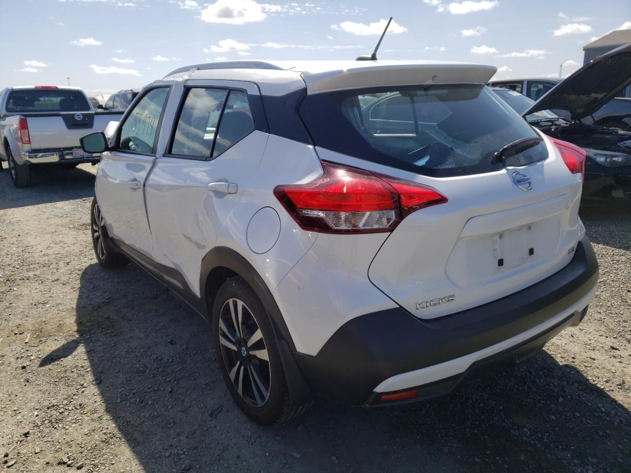 Photo 3 from auction – 2019 NISSAN KICKS S with VIN 3N1CP5CU3KL543484