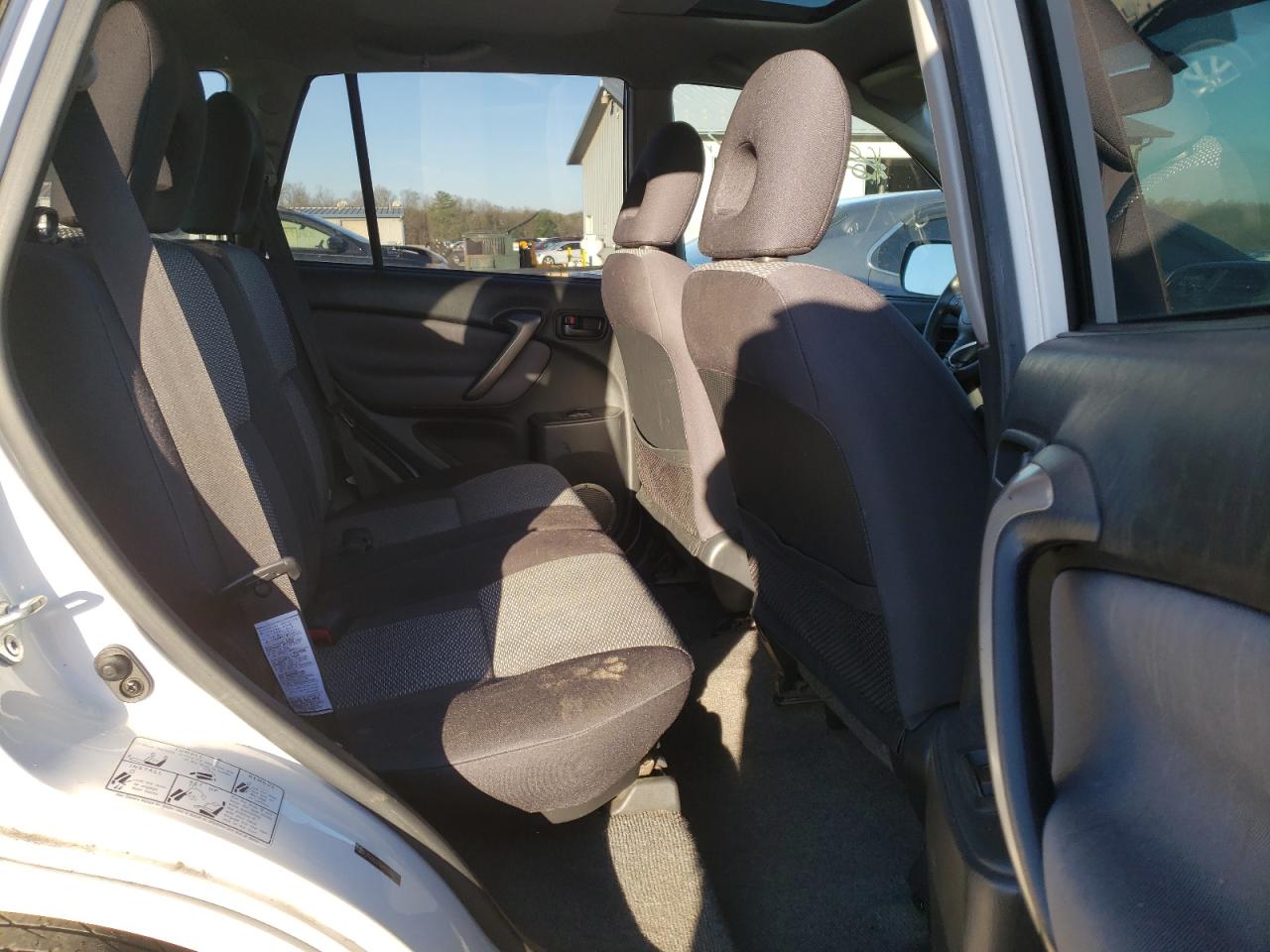 Фото 6 с аукциона – 2005 TOYOTA RAV4 с VIN JTEGD20VX50080713