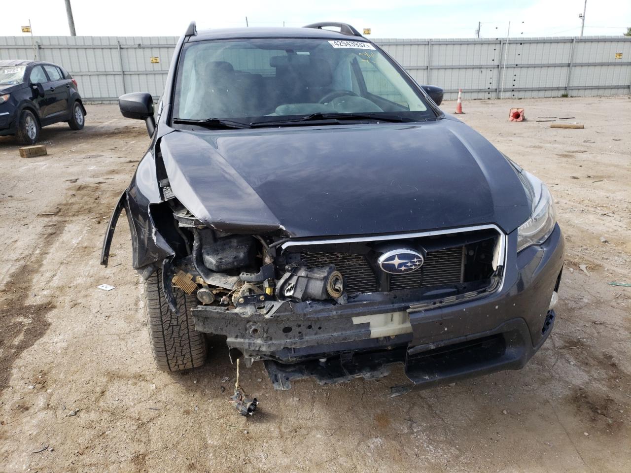 Photo 9 from auction – 2016 SUBARU CROSSTREK with VIN JF2GPABC0G8289708