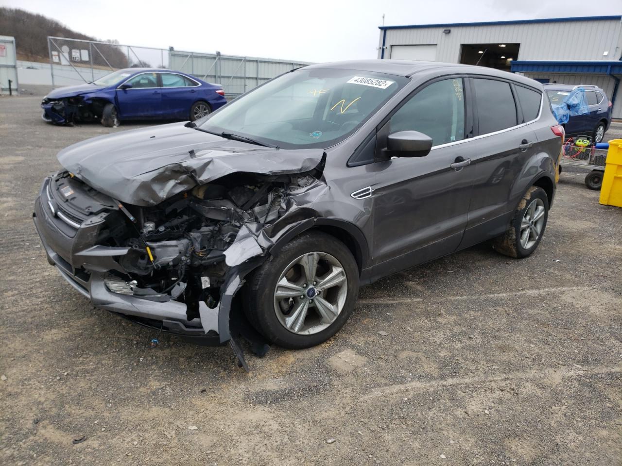 Photo 2 from auction – 2013 FORD ESCAPE SE with VIN 1FMCU0G91DUD36692