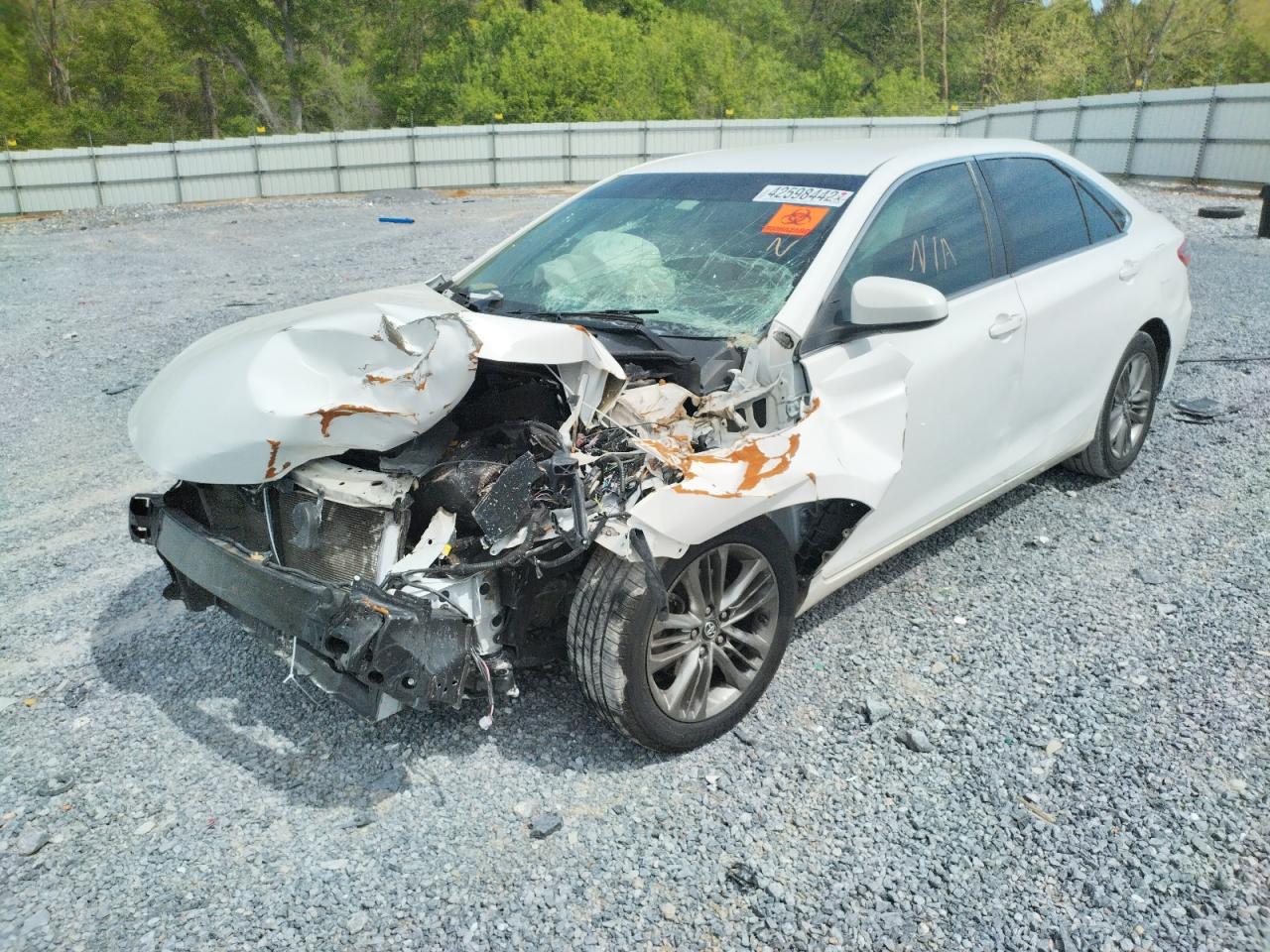 Photo 2 from auction – 2017 TOYOTA CAMRY LE with VIN 4T1BF1FK1HU757382