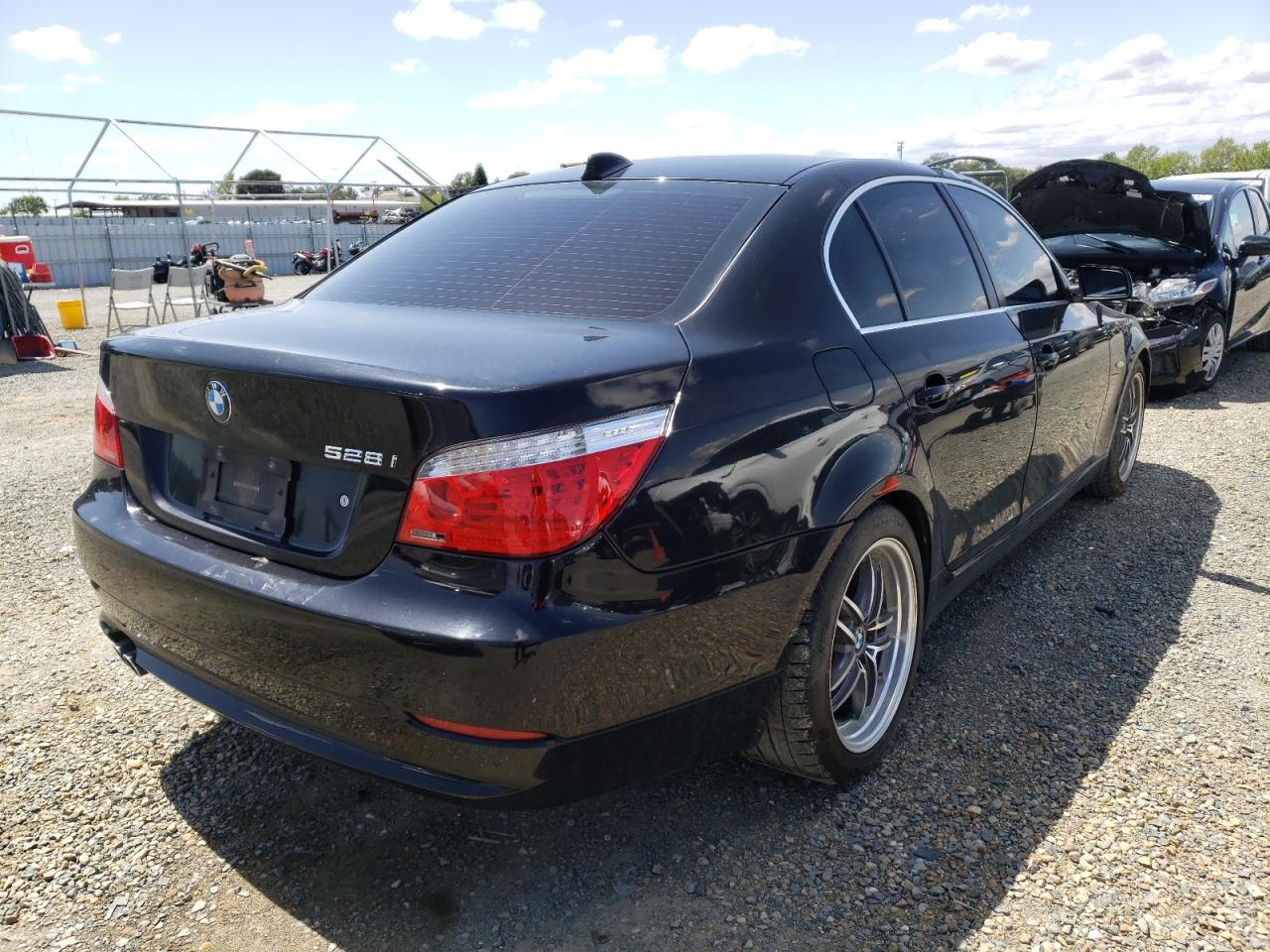 Photo 4 from auction – 2008 BMW 528 I with VIN WBANU53508CT01311