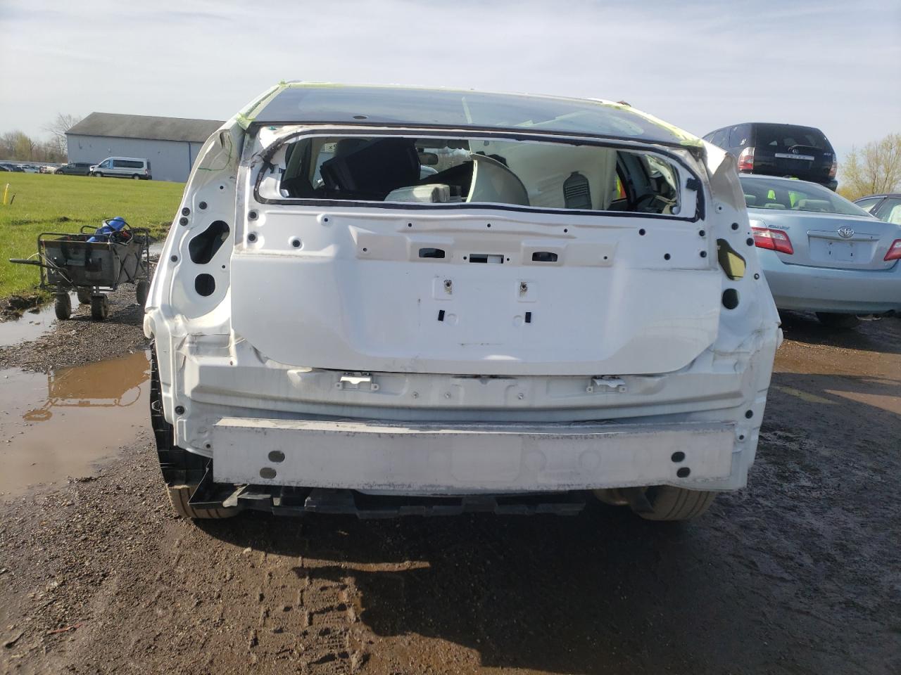 Photo 9 from auction – 2014 TOYOTA PRIUS with VIN JTDKN3DU2E0375369