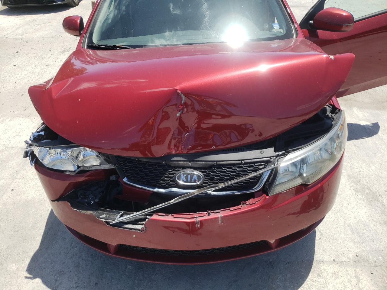 Photo 7 from auction – 2012 KIA FORTE EX with VIN KNAFU4A25C5544276