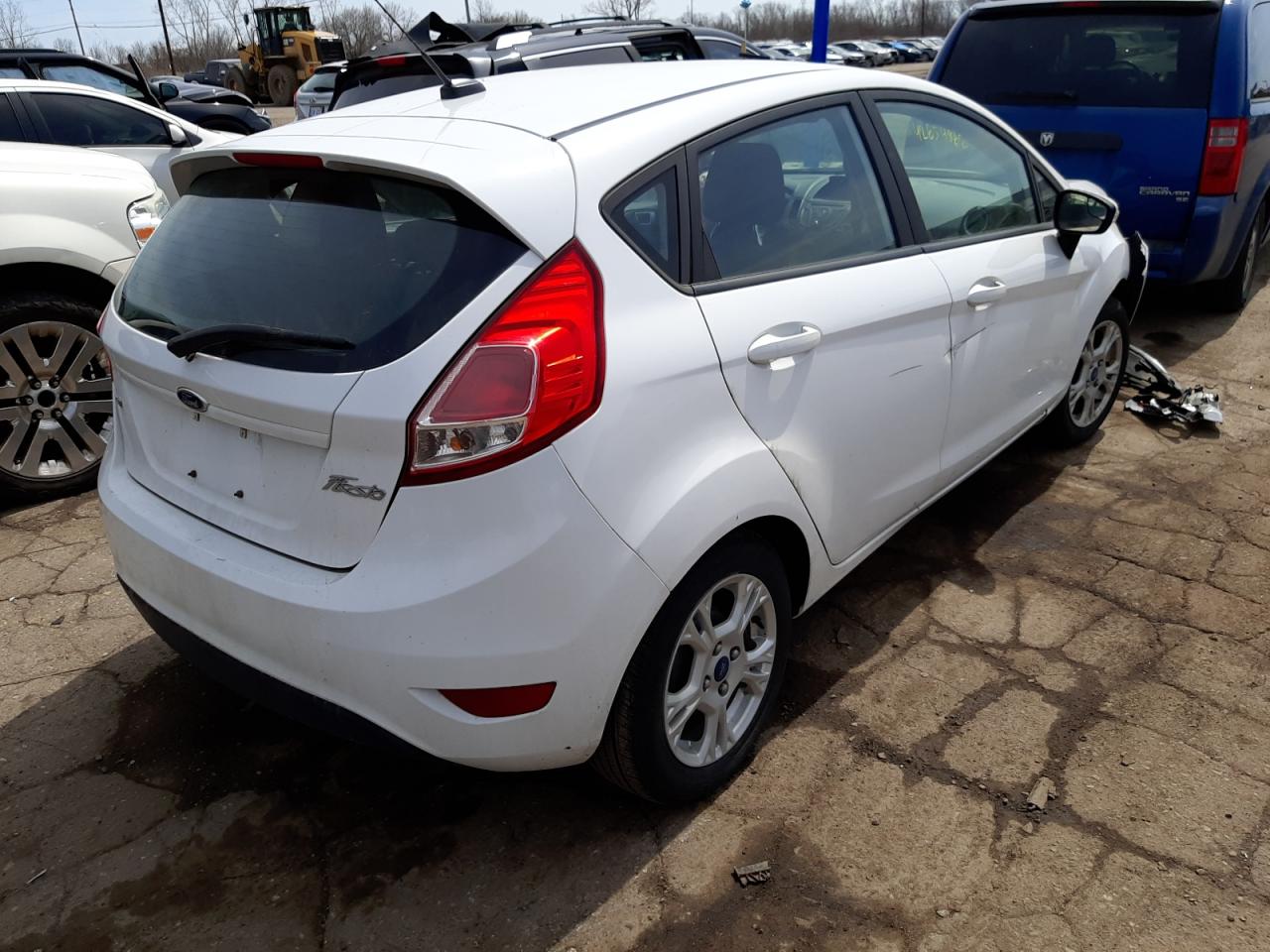 Photo 4 from auction – 2016 FORD FIESTA SE with VIN 3FADP4EJ2GM165454