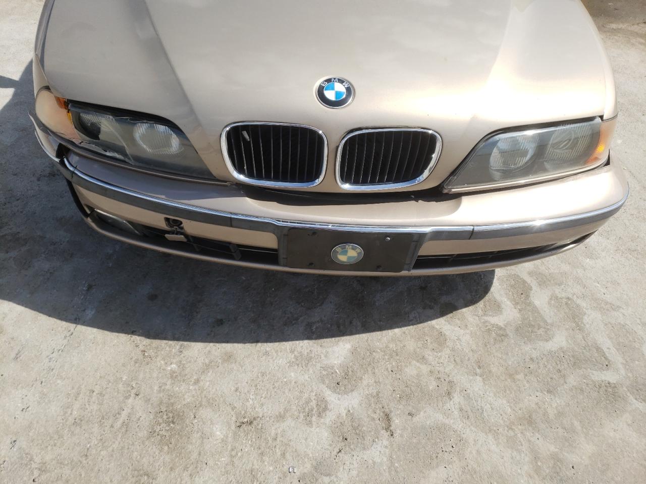Photo 9 from auction – 2000 BMW 528 I AUTO with VIN WBADM6347YGU15758
