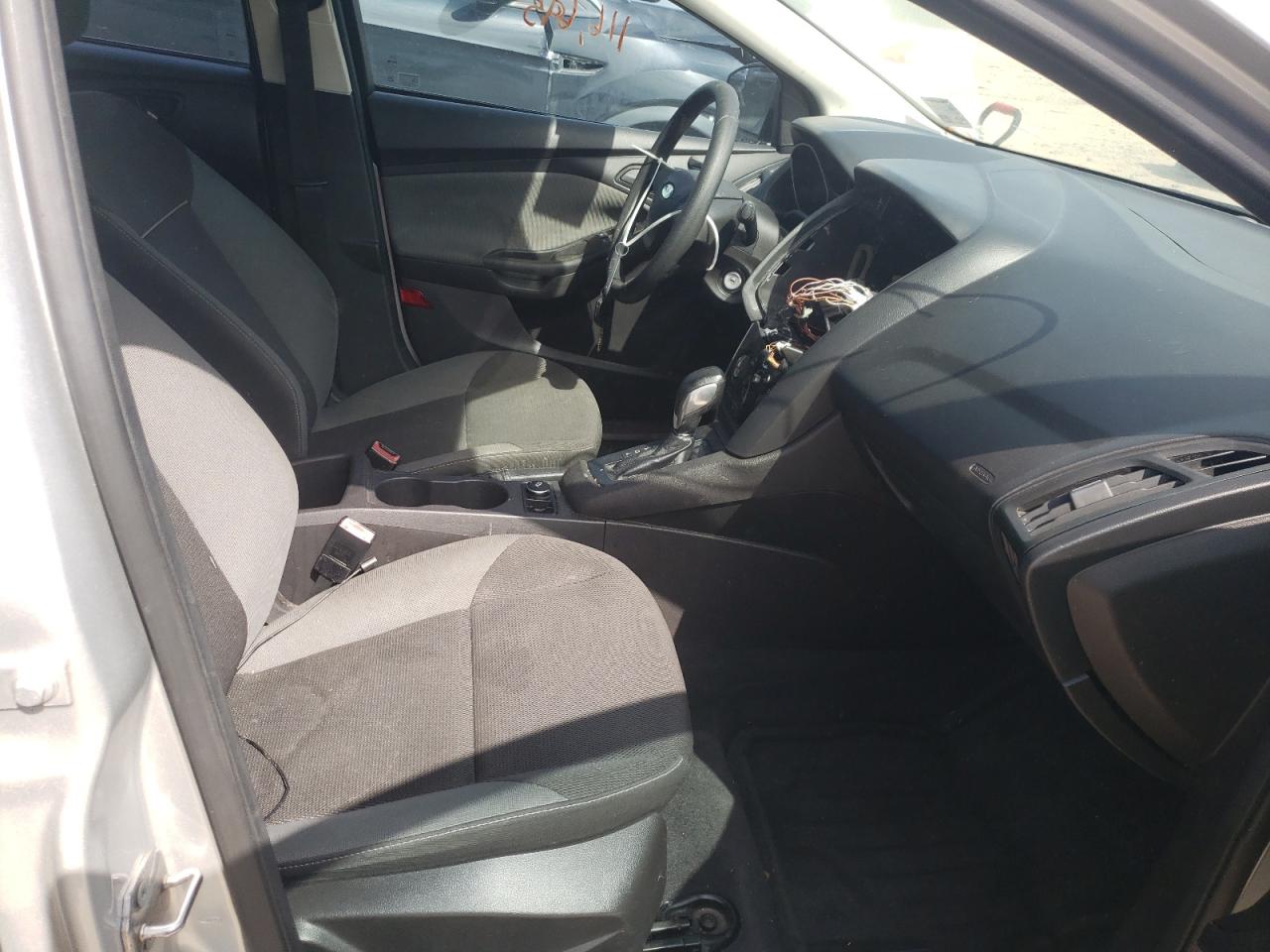 Photo 5 from auction – 2012 FORD FOCUS S with VIN 1FAHP3E24CL282338