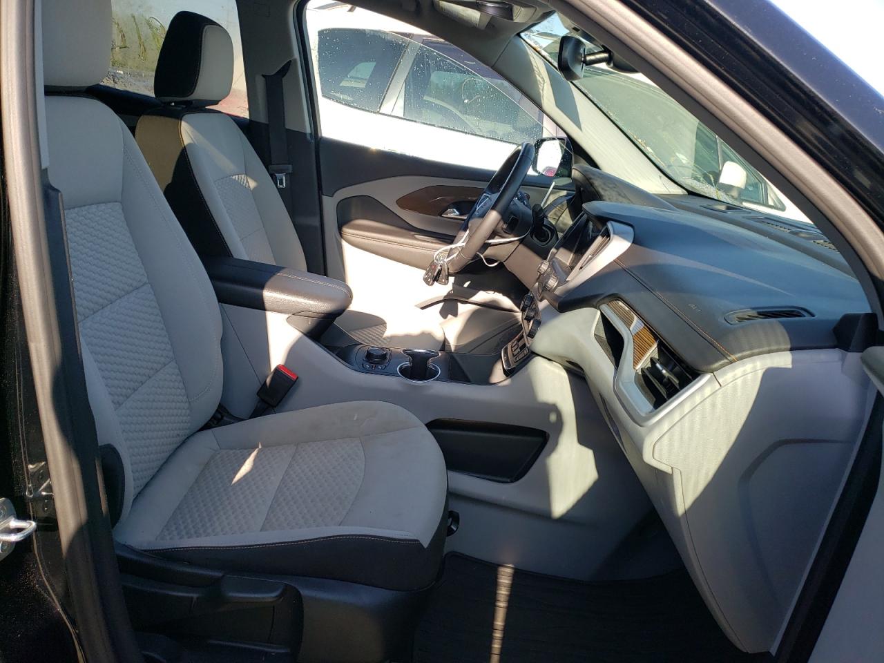 Photo 5 from auction – 2020 GMC TERRAIN SL with VIN 3GKALTEV6LL301496