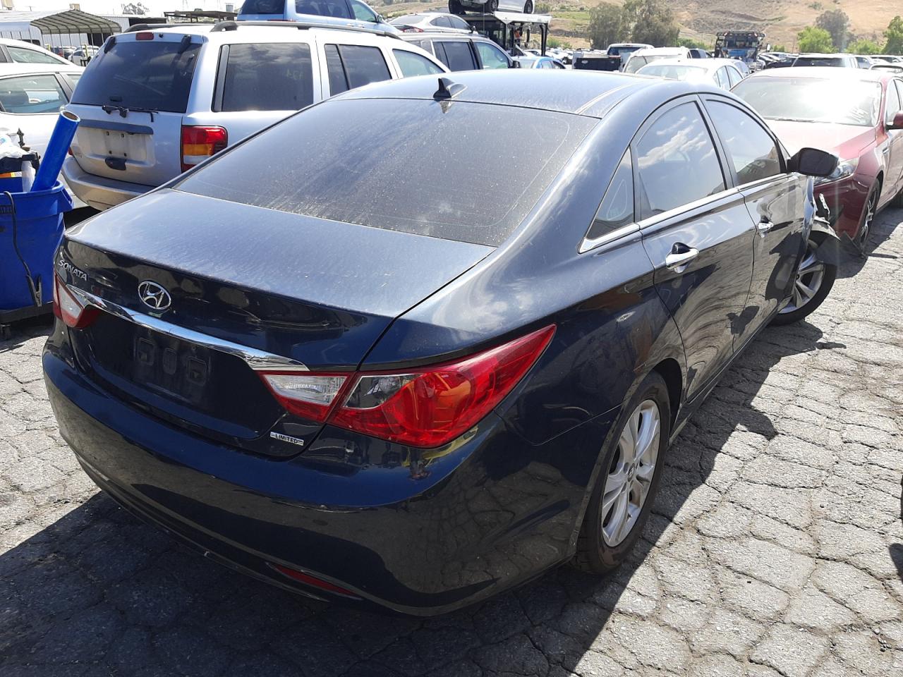 Photo 4 from auction – 2012 HYUNDAI SONATA SE with VIN 5NPEC4ACXCH314341